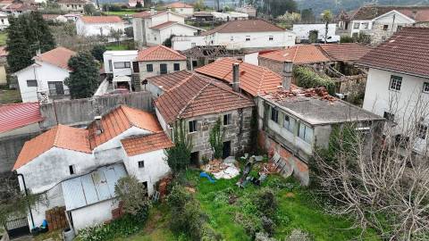 Moradia t3 Mondrões