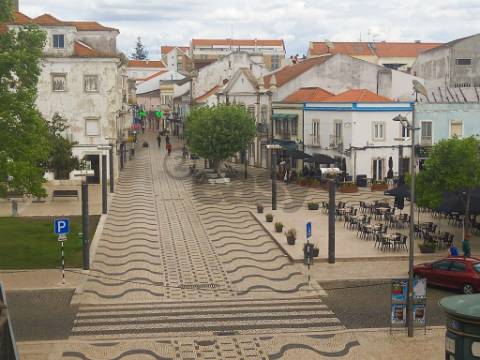 T2 no centro Montijo