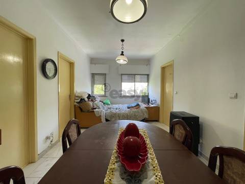 Apartamento na Reboleira