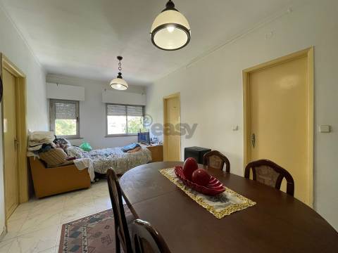 Apartamento na Reboleira