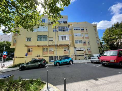 Apartamento na Reboleira