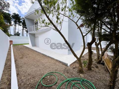 Moradia T4  na Cotovia, Sesimbra