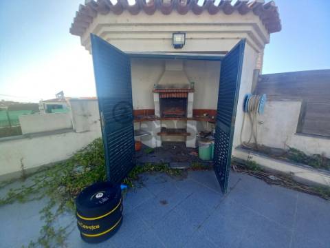Moradia Geminada T4+1 Venda em Santo Isidoro,Mafra