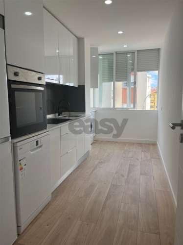 T2 Remodelado Oferta da Escritura