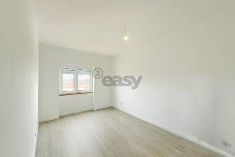 T3 na Amadora, Venteira a estrear  com arrecadação.