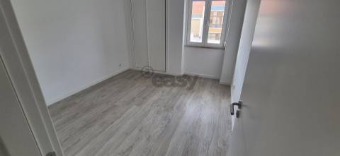 T3 na Amadora, Venteira a estrear  com arrecadação.