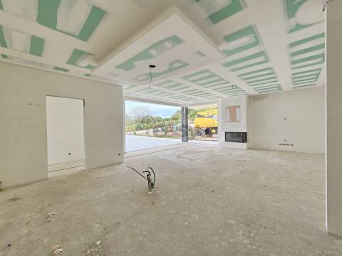 Moradia Térrea de Luxo com piscina