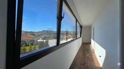 Moradia Térrea de Luxo com piscina