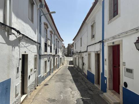 Duo 24 – Imóvel para Investimento, c/ projecto, em Borba, Alentejo