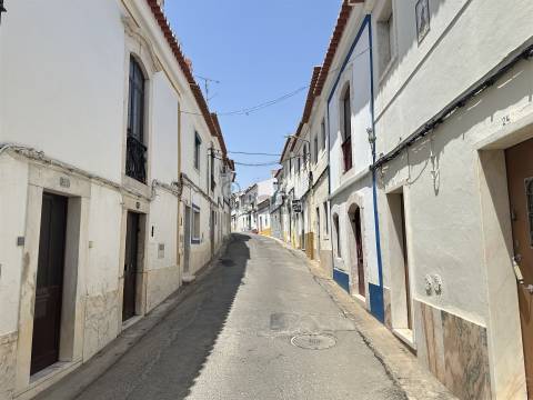 Duo 24 – Imóvel para Investimento, c/ projecto, em Borba, Alentejo