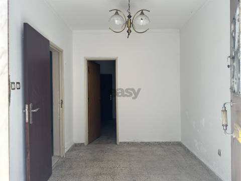 Duo 24 – Imóvel para Investimento, c/ projecto, em Borba, Alentejo