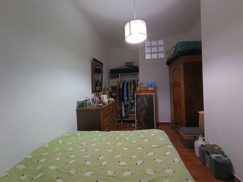 Moradia T2 remodelada com Jardim + Anexo + Tanque, São Domingos, Santiago do Cacém