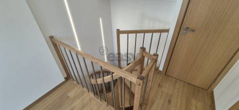 T3 Duplex novo na Venda Nova