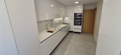 T3 Duplex novo na Venda Nova