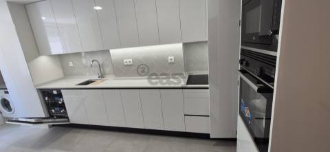 T3 Duplex novo na Venda Nova