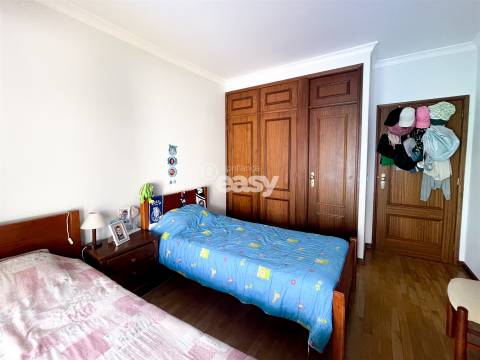 Moradia geminada T5 - Árvore - Vila do Conde