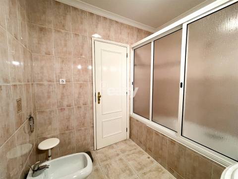 Moradia geminada T5 - Árvore - Vila do Conde