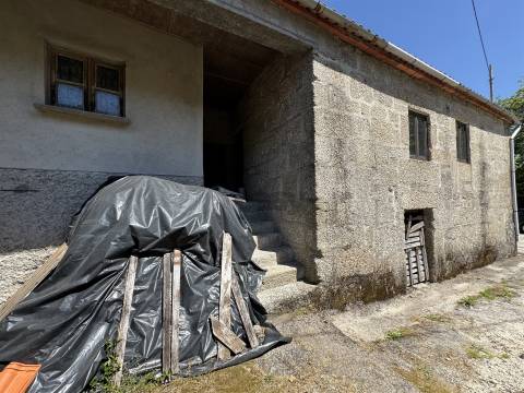 Quintinha T3 Venda em Moimenta,Terras de Bouro