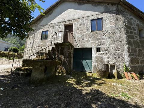 Quintinha T3 Venda em Moimenta,Terras de Bouro