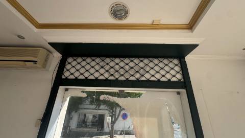 Loja 57m2 com casa-de-banho, despensa e sala privada, Aljustrel