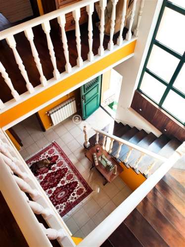 Moradia T5 à Venda em Almeirim – Espaço, Conforto e Funcionalidade!