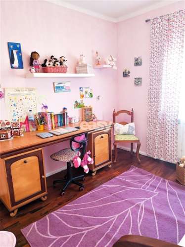 Moradia T5 à Venda em Almeirim – Espaço, Conforto e Funcionalidade!