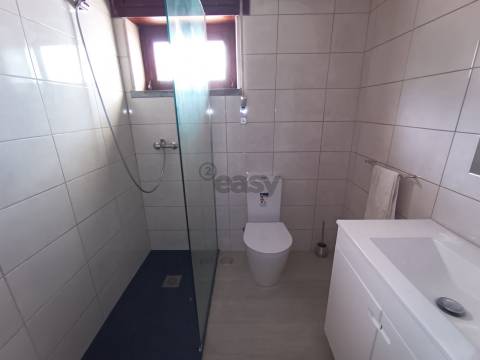 Apartamento T3, R/C com 2 entradas independentes, Fontainhas, Cascais