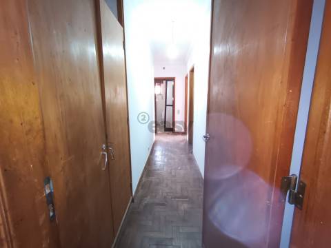 Apartamento T3, R/C com 2 entradas independentes, Fontainhas, Cascais