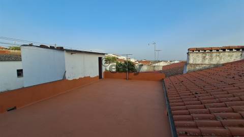 MORADIA T4 + 1 NA VIDIGUEIRA PARA VENDA