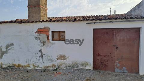 MORADIA T4 + 1 NA VIDIGUEIRA PARA VENDA