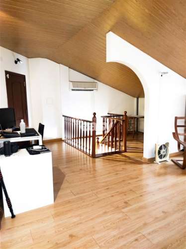 Apartamento T3+2 -– Almeirim