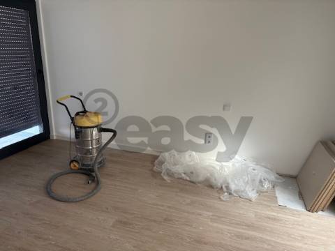 Moradia T4  a 2 Minutos da Praia Azul