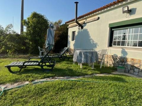 Excelente Moradia com Terreno a 40 min de Lisboa