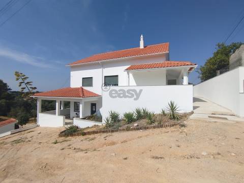 Oportunidade Única na ALDEIA DE CEM SOLDOS – Três Habitações numa Só Propriedade!