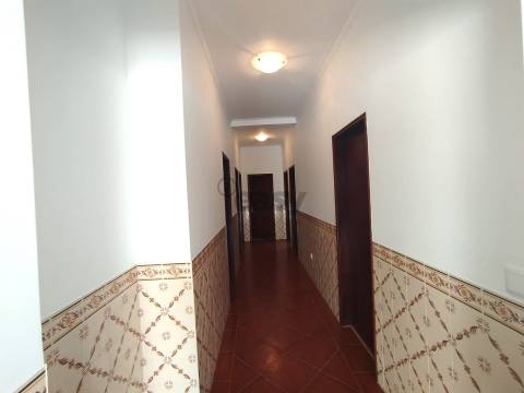 Oportunidade Única na ALDEIA DE CEM SOLDOS – Três Habitações numa Só Propriedade!