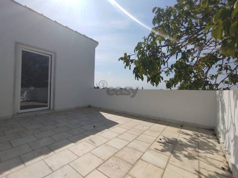 Oportunidade Única na ALDEIA DE CEM SOLDOS – Três Habitações numa Só Propriedade!