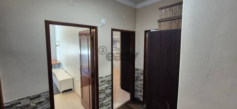 T2 na Reboleira remodelado, mobilado e equipado