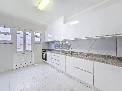 Moradia T2 Venda em São Roque,Funchal