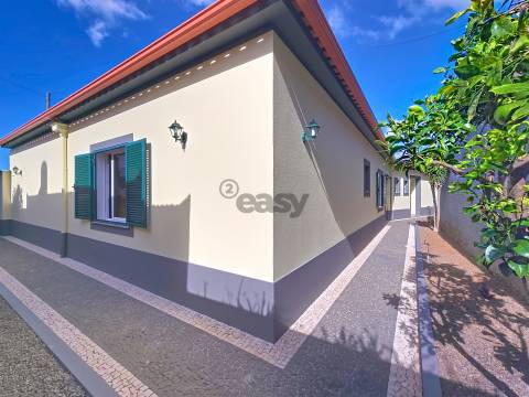 Moradia T2 Venda em São Roque,Funchal