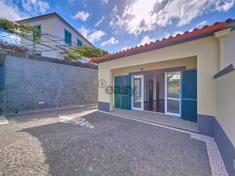 Moradia T2 Venda em São Roque,Funchal