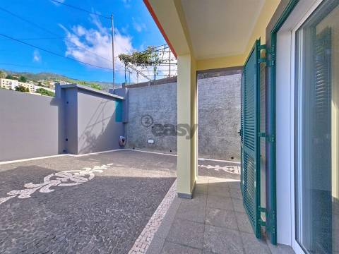 Moradia T2 Venda em São Roque,Funchal
