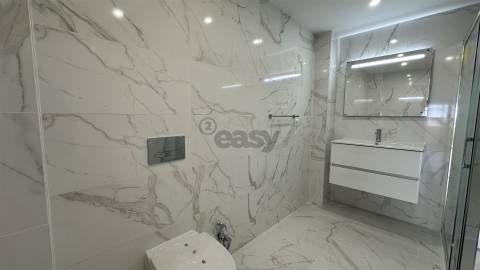 Apartamento T3 Arrendamento em Odivelas,Odivelas