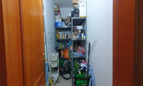 Apartamento T3 na Cavaleira - 1 lugar de parqueamento