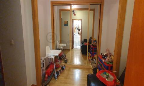 Apartamento T3 na Cavaleira - 1 lugar de parqueamento