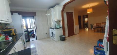 Apartamento T2 - Tapada das Mercês