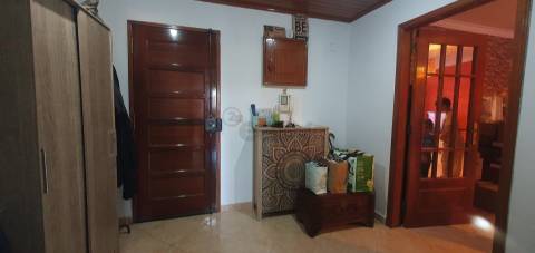 Apartamento T2 - Tapada das Mercês