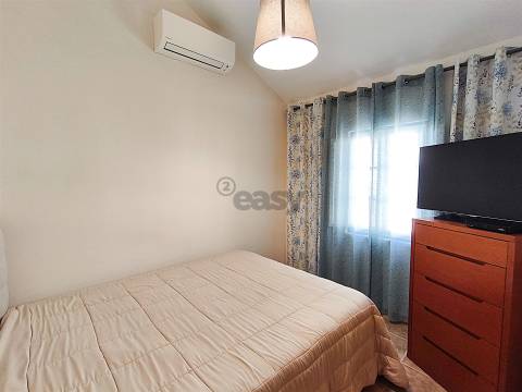 Moradia T3 Totalmente Equipada e Mobilada, com Piscina e Jardim, Ermidas Sado