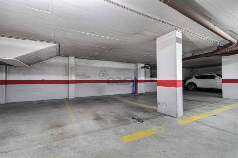 Apartamento T2 Venda em Mina de Água,Amadora