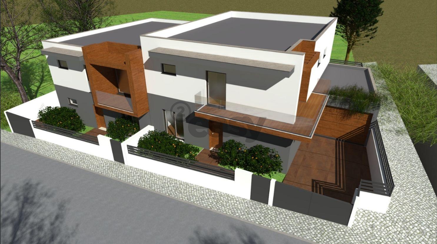 Moradia T4 com piscina em Odivelas