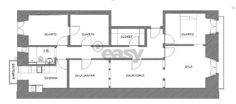 Na Av 24 de Julho, um Apartamento renovado e encantador no Centro de Lisboa